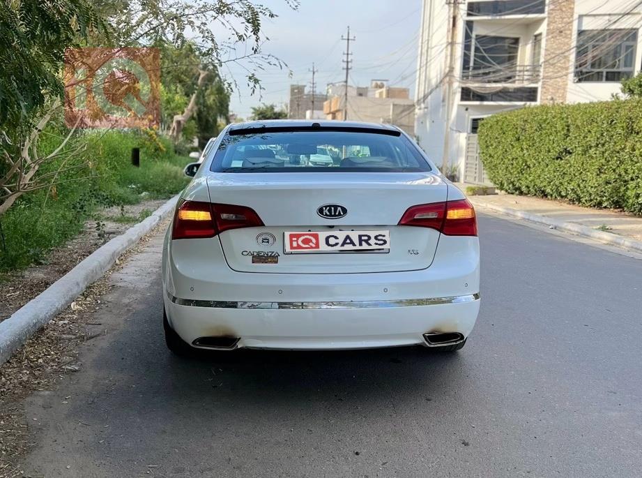 كيا كادينزا